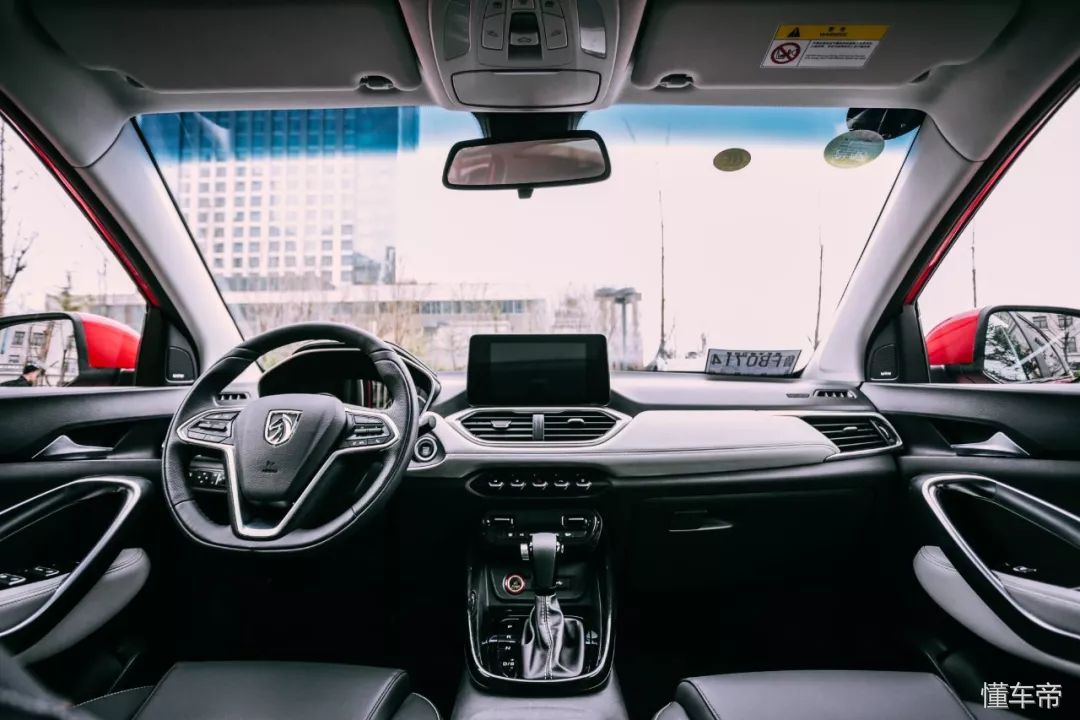 宝骏530与宝骏730哪个值得买,宝骏530和宝骏730哪个更适合家用