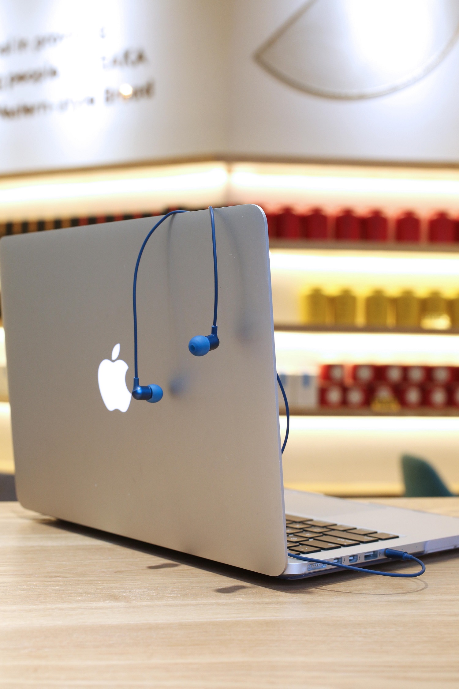 网易云音乐氧气有线耳机评测,百元以下耳机音质