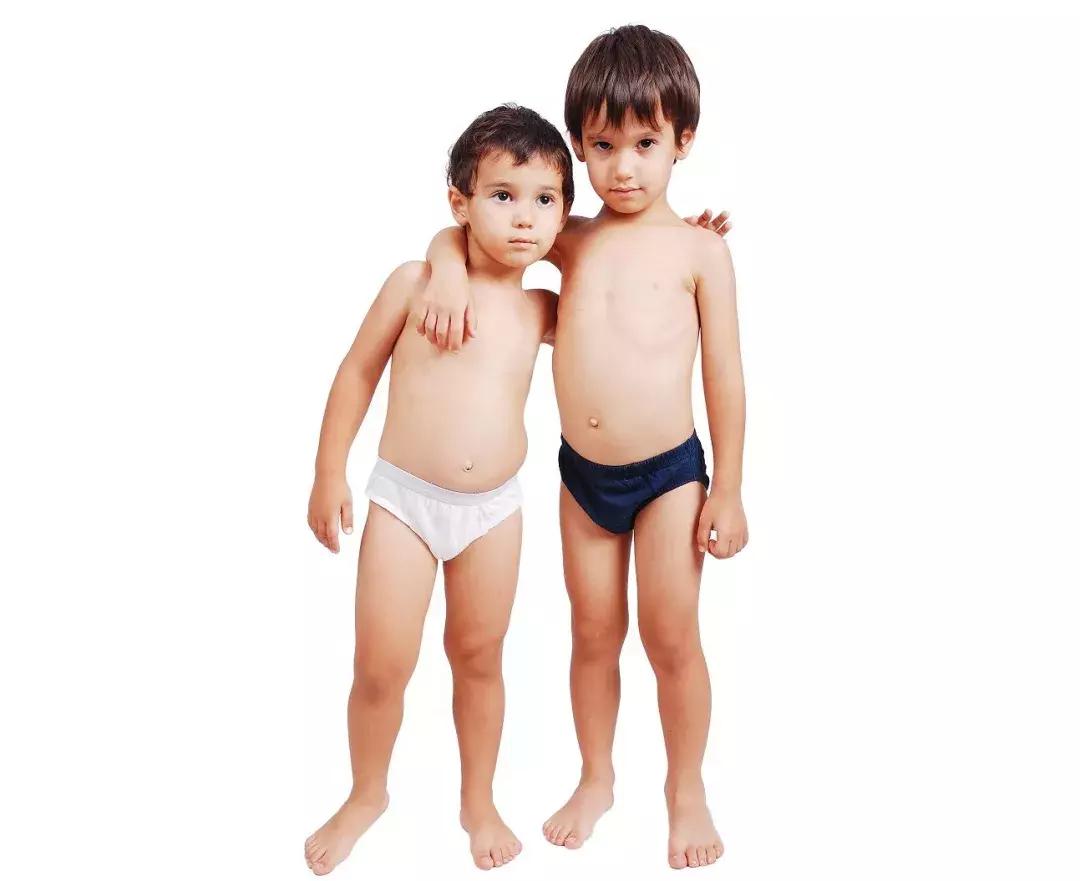 触目惊心!1岁男孩“蛋蛋”被夹掉,你还敢给孩子穿开裆裤?