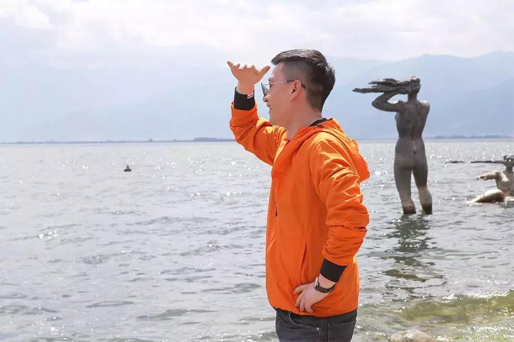 皓添金融,皓添金融稳健发展