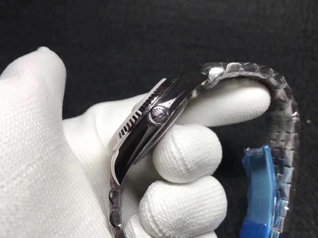 灰灰评测Noob劳力士星期日志型系列126334腕表