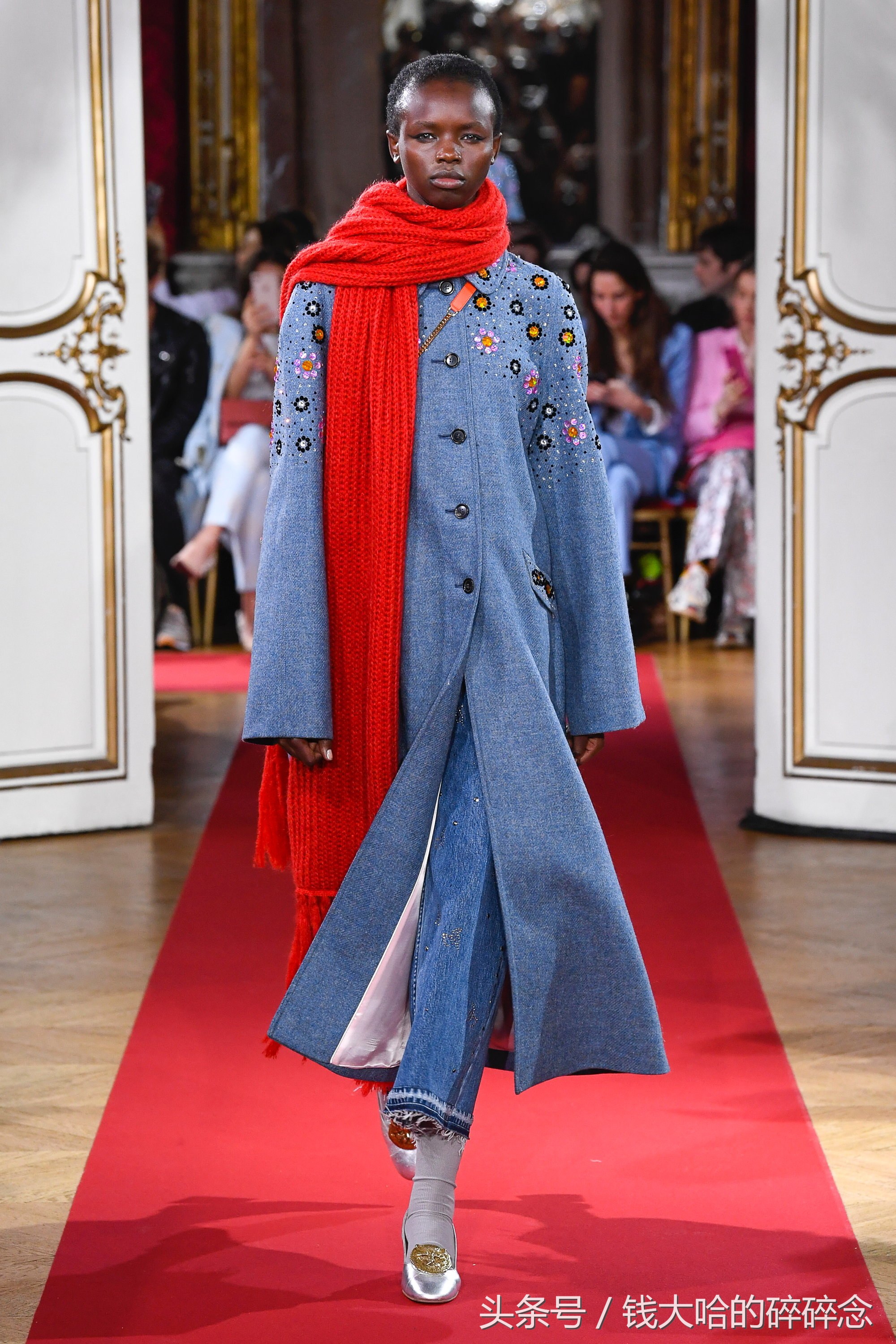 18岁的雨天你站在屋檐下等一个人：PaulJoe2018秋冬女装合辑