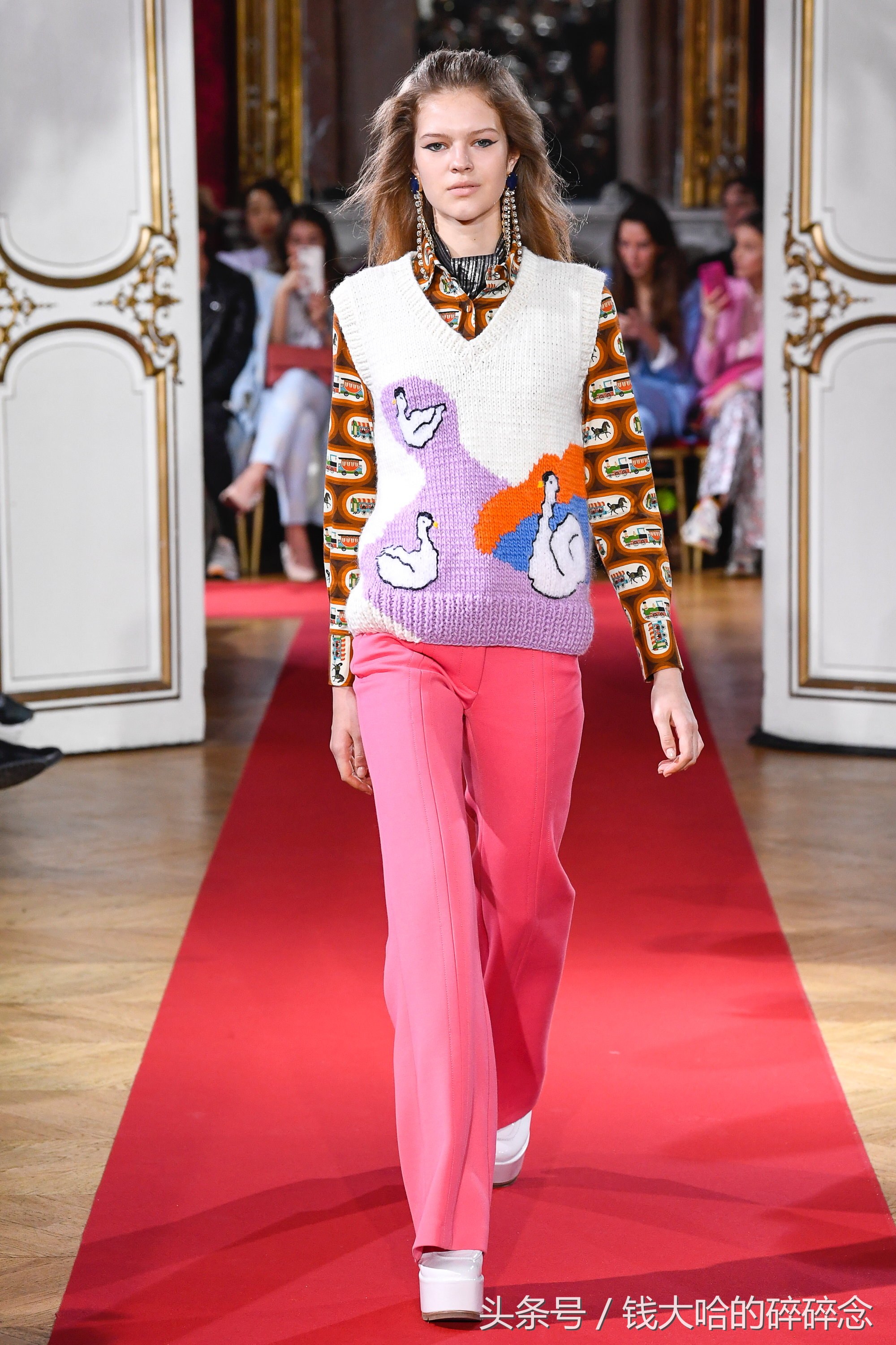 18岁的雨天你站在屋檐下等一个人：PaulJoe2018秋冬女装合辑