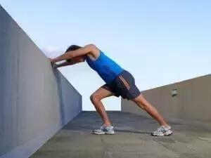 睡觉腿抽筋怎么办快速缓解,为什么会腿抽筋怎么治疗