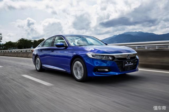 第十代本田雅阁价格及图片新款,第十代本田雅阁最低配置多少钱