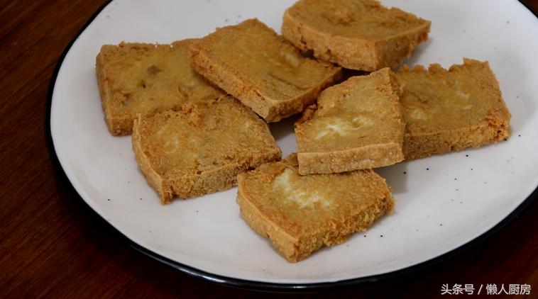 秘制臭豆腐料汁怎么调,不臭的臭豆腐酱料制作方法