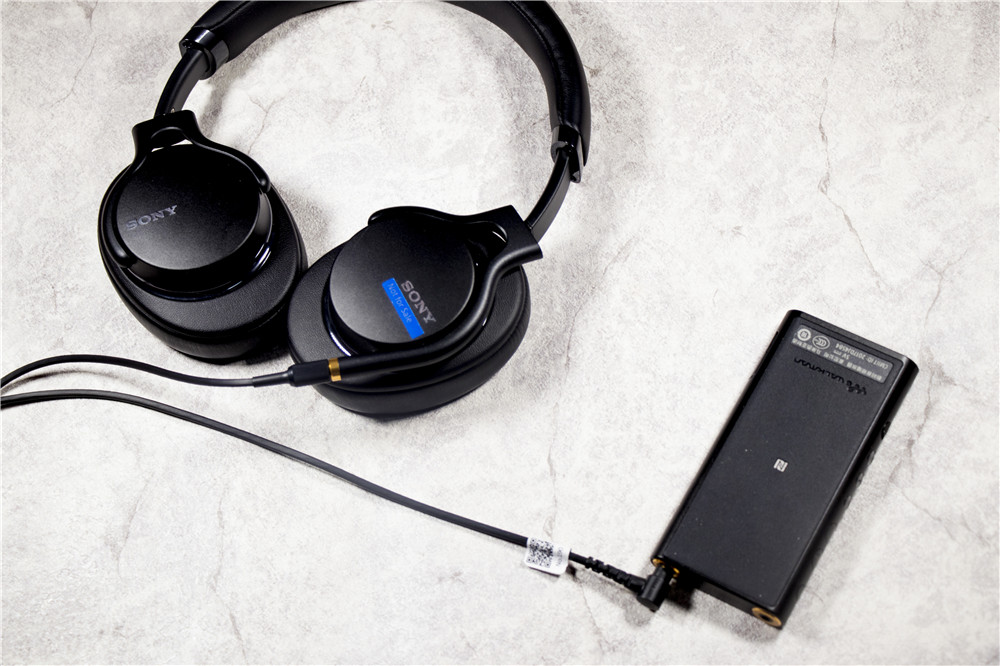 索尼1am2和铁三角msr7b哪个好,索尼nw-wm1am2音质怎么样