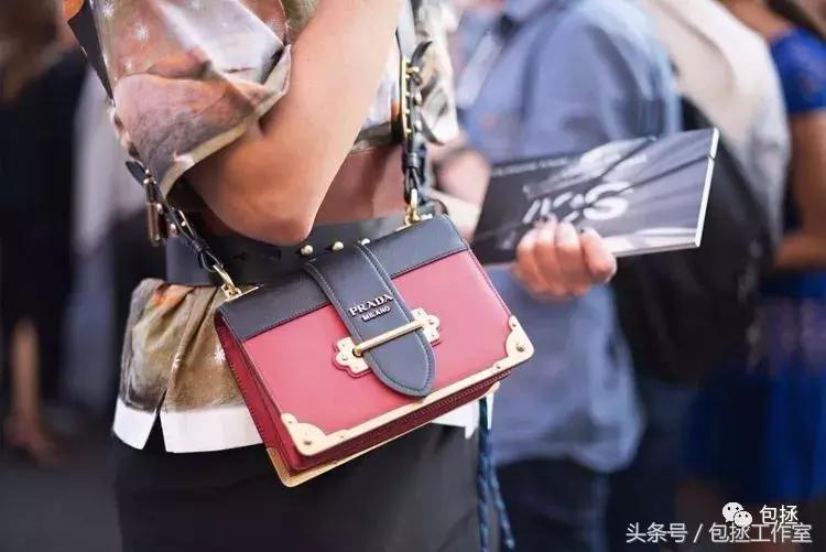 prada包包为什么不值得买,prada三合一包保值率