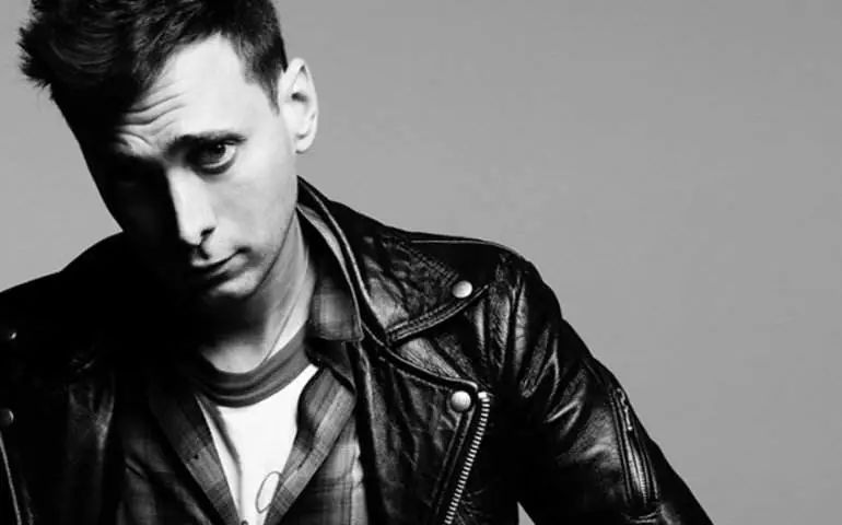 匡威穿了几年都不流行,穿了三年的匡威