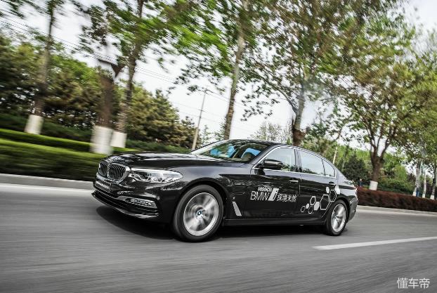 宝马mission电动汽车,我变了我没变教程