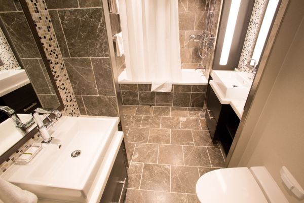 黄晓明坐游轮,黄晓明夫妇豪华邮轮