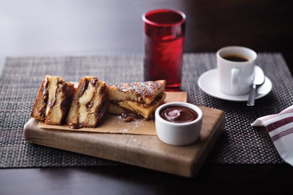 黄晓明坐游轮,黄晓明夫妇豪华邮轮