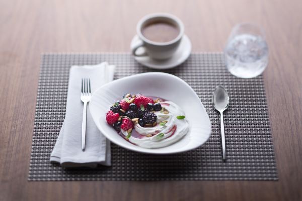 黄晓明坐游轮,黄晓明夫妇豪华邮轮