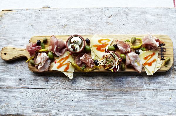 黄晓明坐游轮,黄晓明夫妇豪华邮轮