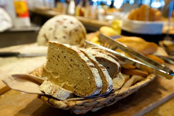 黄晓明坐游轮,黄晓明夫妇豪华邮轮