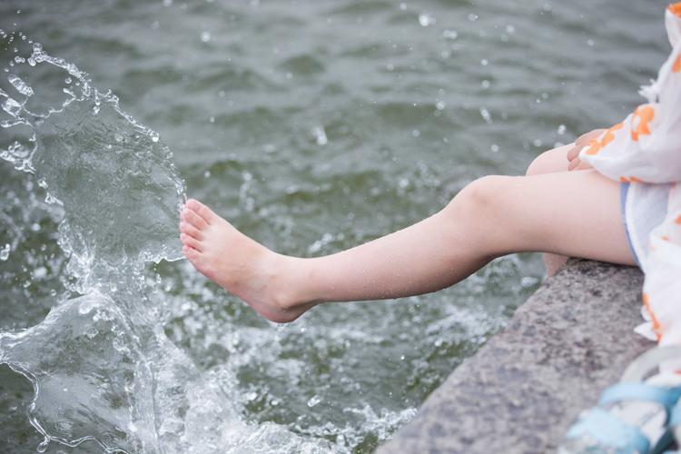 踩脚打底袜怎么穿不容易掉,防尴尬打底袜