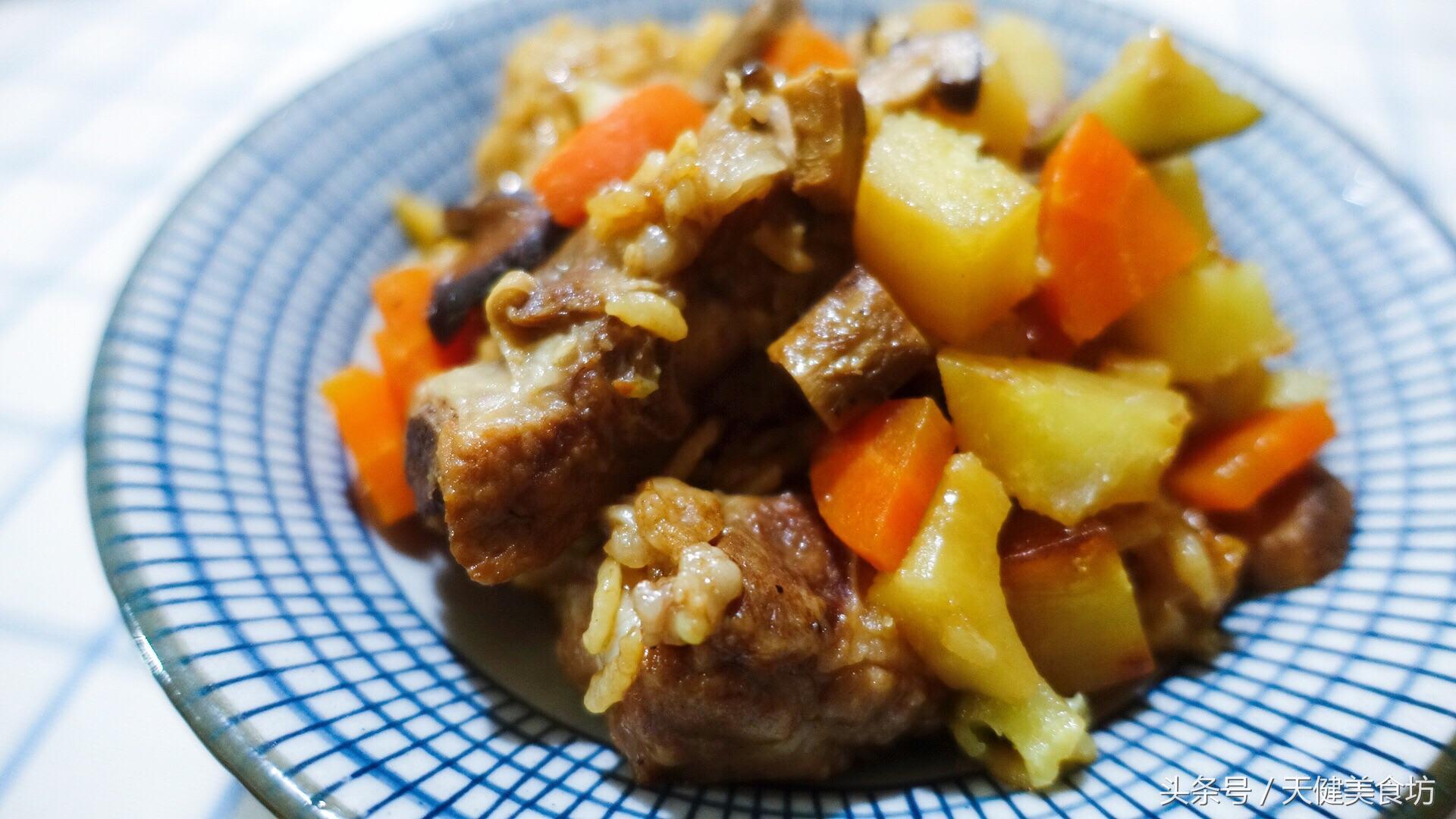 怎样做排骨焖饭不柴软烂好吃,爱吃排骨的一定要收藏不用一滴油