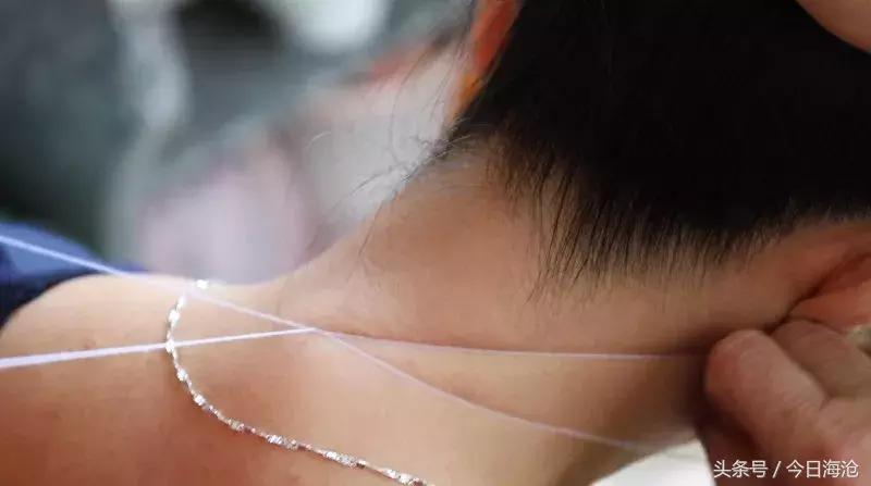 一个靠脸吃饭的女人,一个靠脸吃饭的姑娘