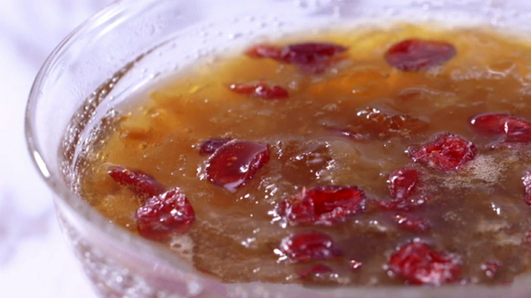 皂角桃胶银耳羹,养颜美容的桃胶皂角米银耳羹