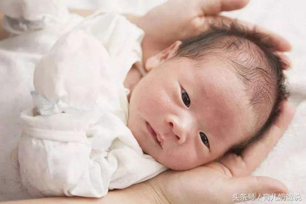 带宝宝去医院做发育评估,带宝宝去儿保体检都不合格