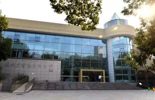 浙江图书馆怎么免费借书,24小时图书馆可以自助借书吗