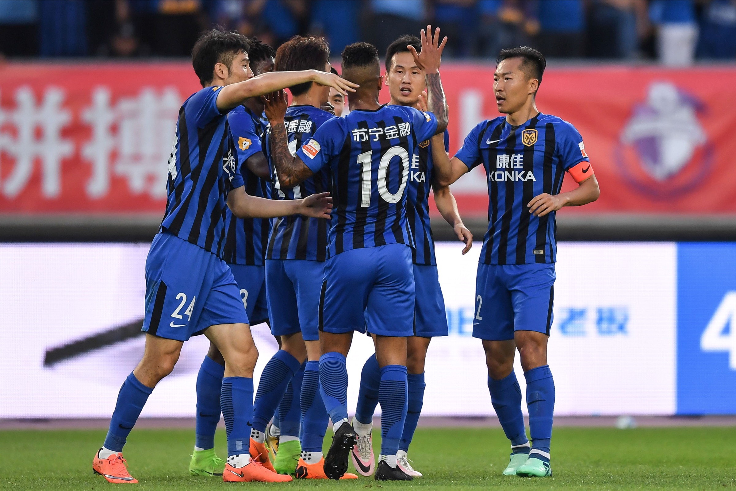 苏宁吉翔任意球,申花夏窗压哨签吉翔