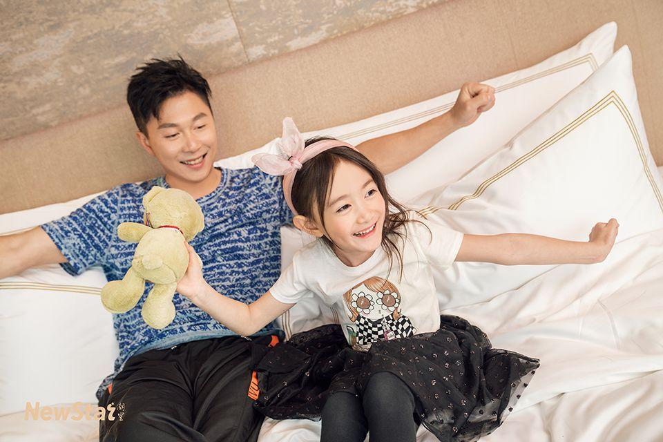 想在夏天变美的女生，快跟着女神韩雪和肯豆挑选好看的内衣