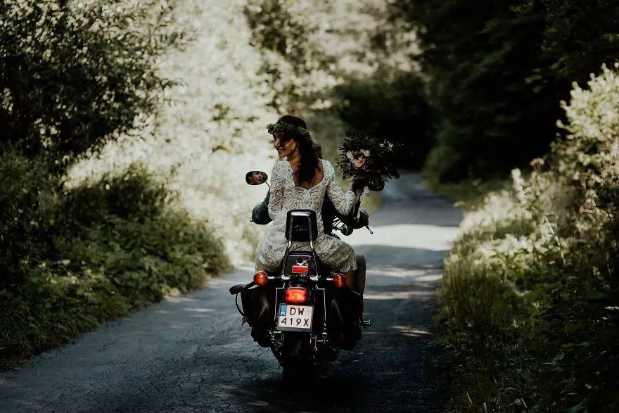 世界上最美的婚纱,50张全球最美婚纱照