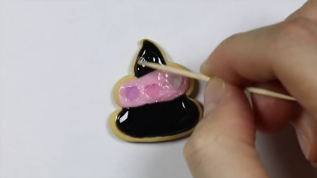 酷酷的粘土,粘土手工diy小饰品皇冠