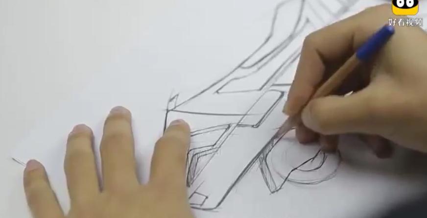 云南小伙成功首创飞行摩托,小伙用500元造拉风摩托车