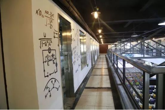 被誉为硅谷诞生地的竟是个车库？从这里还走出数位世界首富！