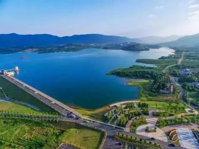 浜斾竴浜插瓙鍑烘父濂藉幓澶勫懆杈规父,杩戞湡鏈夊嚭娓歌鍒掑悧