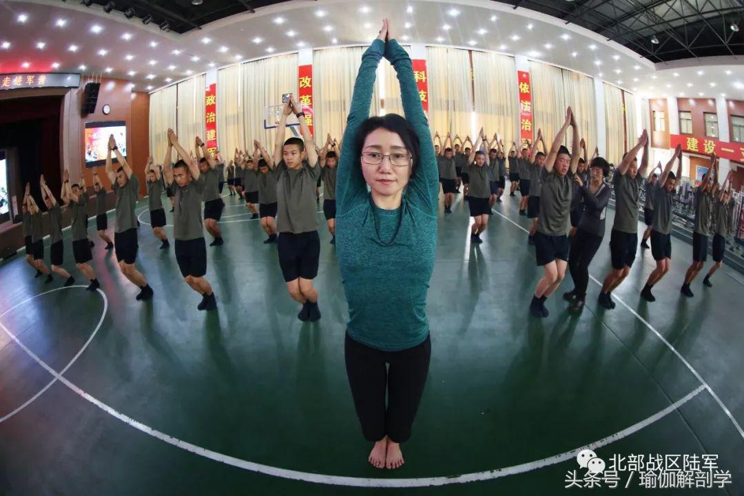 瑜伽正在毁掉中国女人,医生说练瑜伽害处大