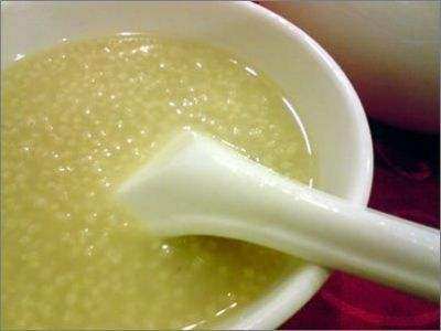 红枣苹果小米粥早上喝有什么好处,每天都喝小米粥会有什么好处