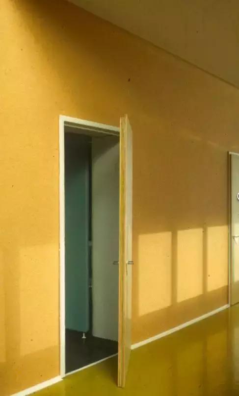 在家里闷骚,去上班腻歪,大千世界,到底哪里才是世外桃源?