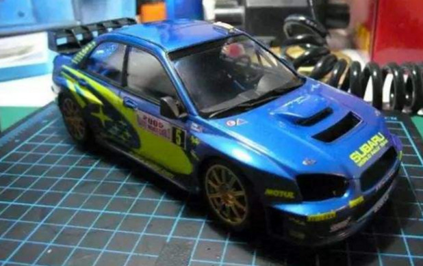 汽车装饰品大全全套,汽车工作台装饰品摆件