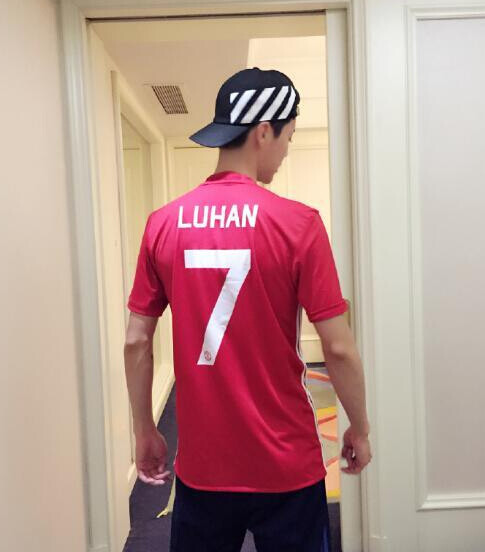 鹿晗足球自传,鹿晗足球少年