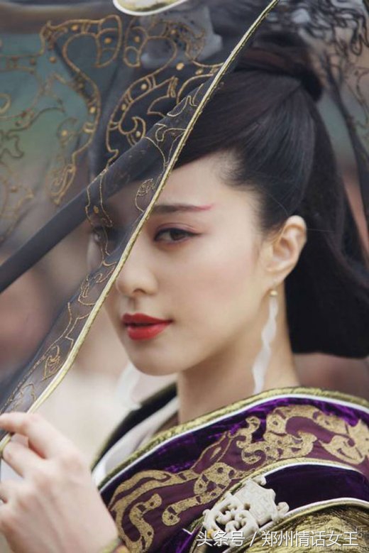 天蝎要的是明目张胆的偏爱与例外,天蝎在外人面前的高冷和孤傲