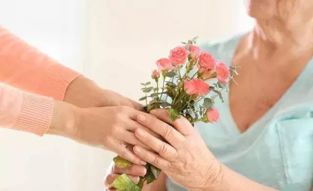 安宁疗护让生命温暖谢幕,安宁疗护让生命完美谢幕