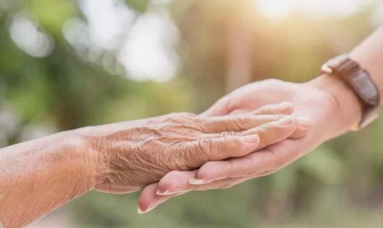 安宁疗护让生命温暖谢幕,安宁疗护让生命完美谢幕