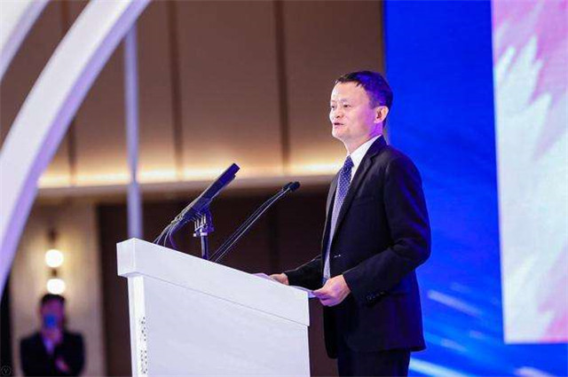 如何创业成为下一个马云,跨界打劫思维教学