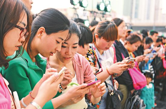 美团王兴有没有引发美团卸载狂潮,美团和饿了么王兴还是投了美团