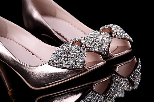 适合脚胖脚宽女生的百搭休闲鞋,什么脚型穿鱼嘴鞋好看