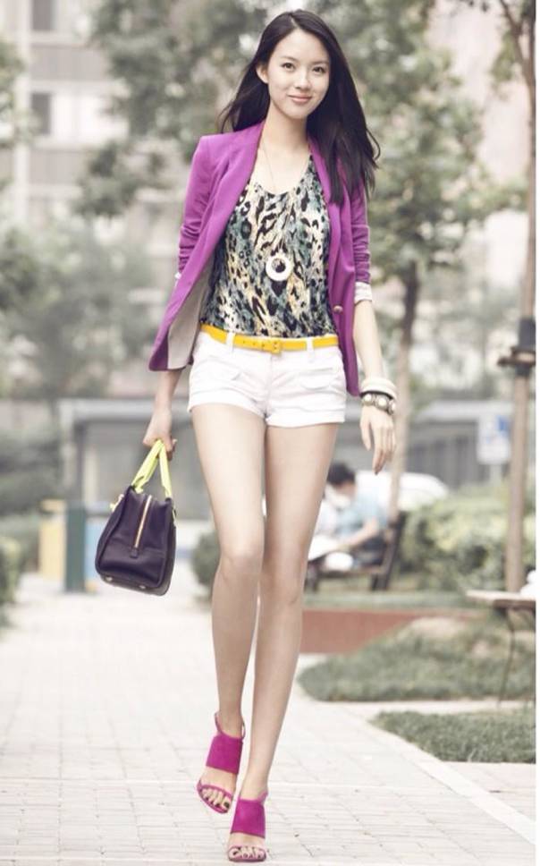 娱乐圈腿长前十名女,娱乐圈中腿长的女明星们