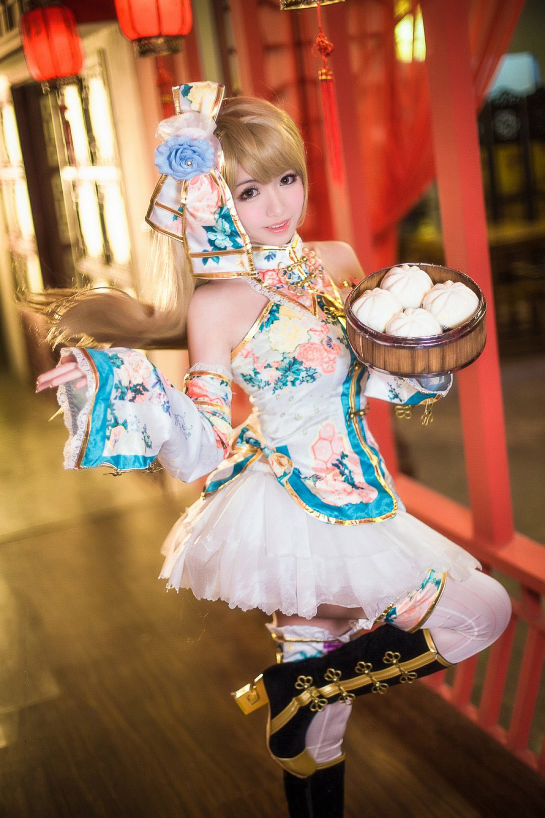 文：落叶——可爱萝莉cosplay南小鸟美女福利高清写真美图