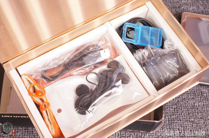 当年的超大屏幕mp4,cmmbmp4