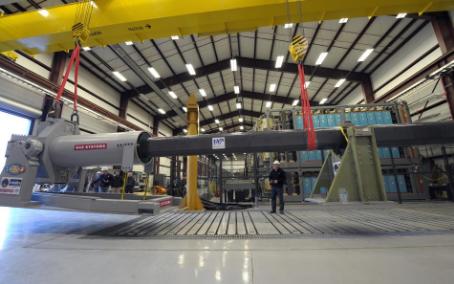 导弹技术强大到无法想象,超高能电磁炮和先进导弹