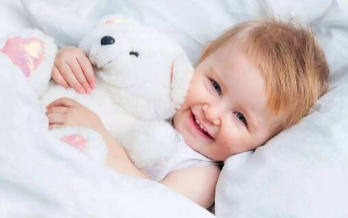 宝宝缺锌的表现症状及原因,宝宝缺锌的表现与症状该如何补充