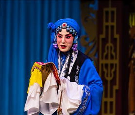 台湾程派传人唱的锁麟囊,程派青衣翟谦锁麟囊团圆