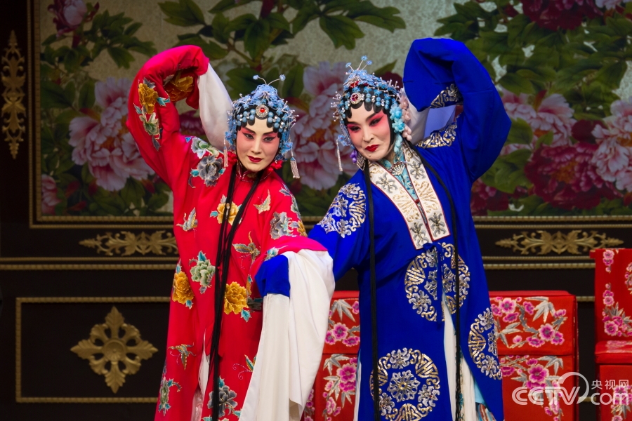 台湾程派传人唱的锁麟囊,程派青衣翟谦锁麟囊团圆